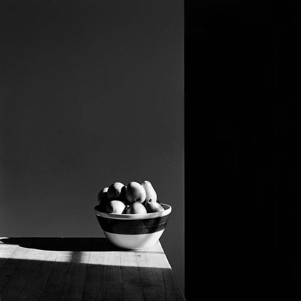 Pears Clinton, Connecticut, 1974© Rodney Smith
